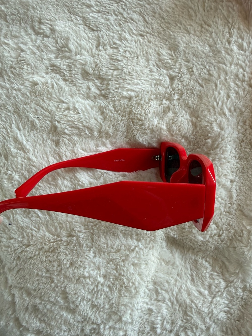 Bold Red Rectangular Sunglasses - Picture 2 of 3